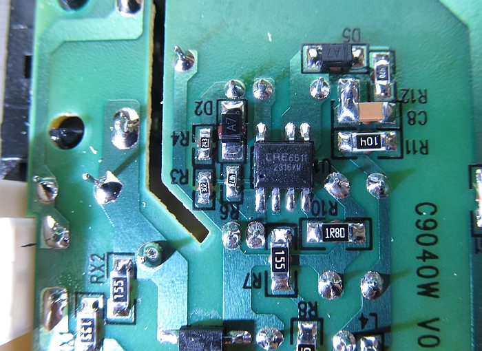 EBL C9042W NiMH charger